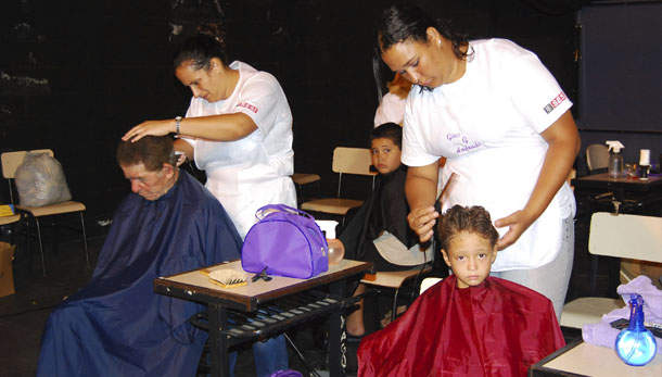 Hortolândia em ação - Corte de Cabelo Hortolândia em ação - Corte de Cabelo