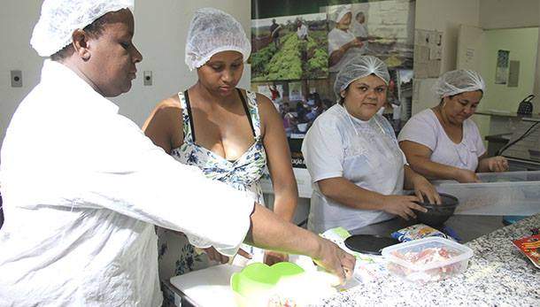 Prefeitura realiza eventos para apoiar mulher a se tornar empreendedora politicas publicas mulheres