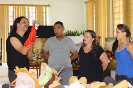 cac-manipulacao-bonecos