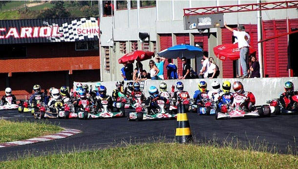 Piloto de Hortolândia disputa Campeonato Nova Schin de Kart